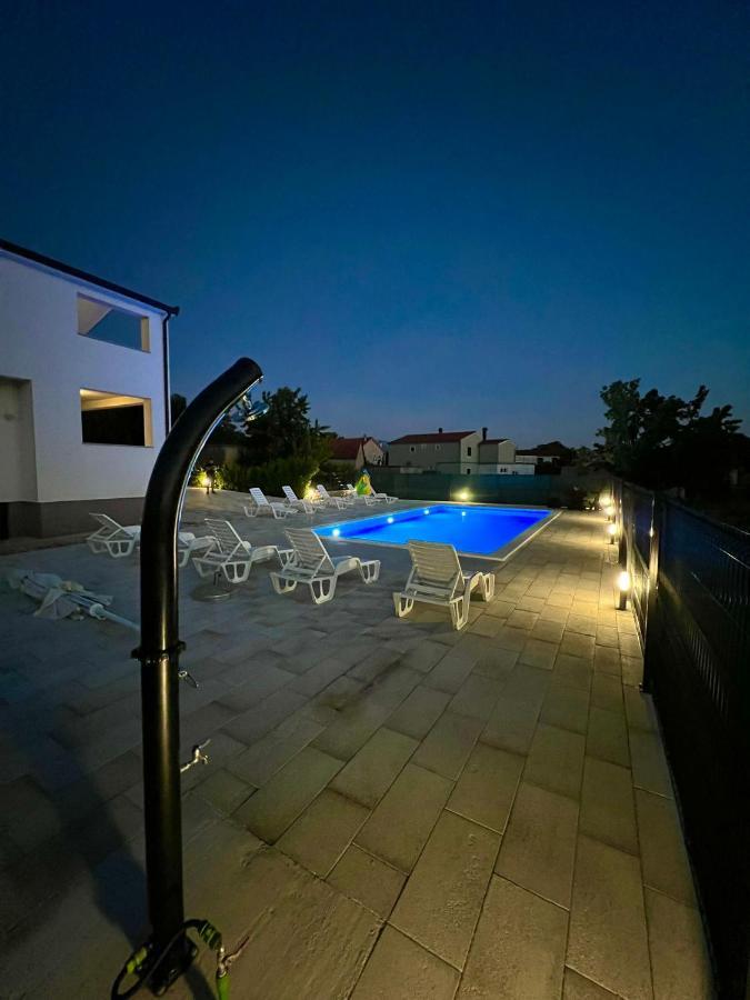 Family Villa Jelena, Cista Provo 외부 사진