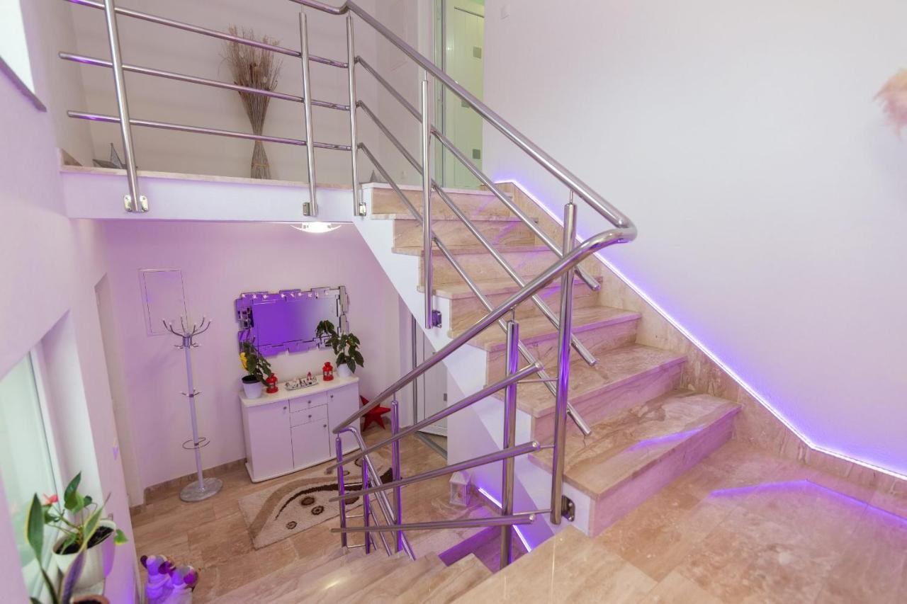 Family Villa Jelena, Cista Provo 외부 사진
