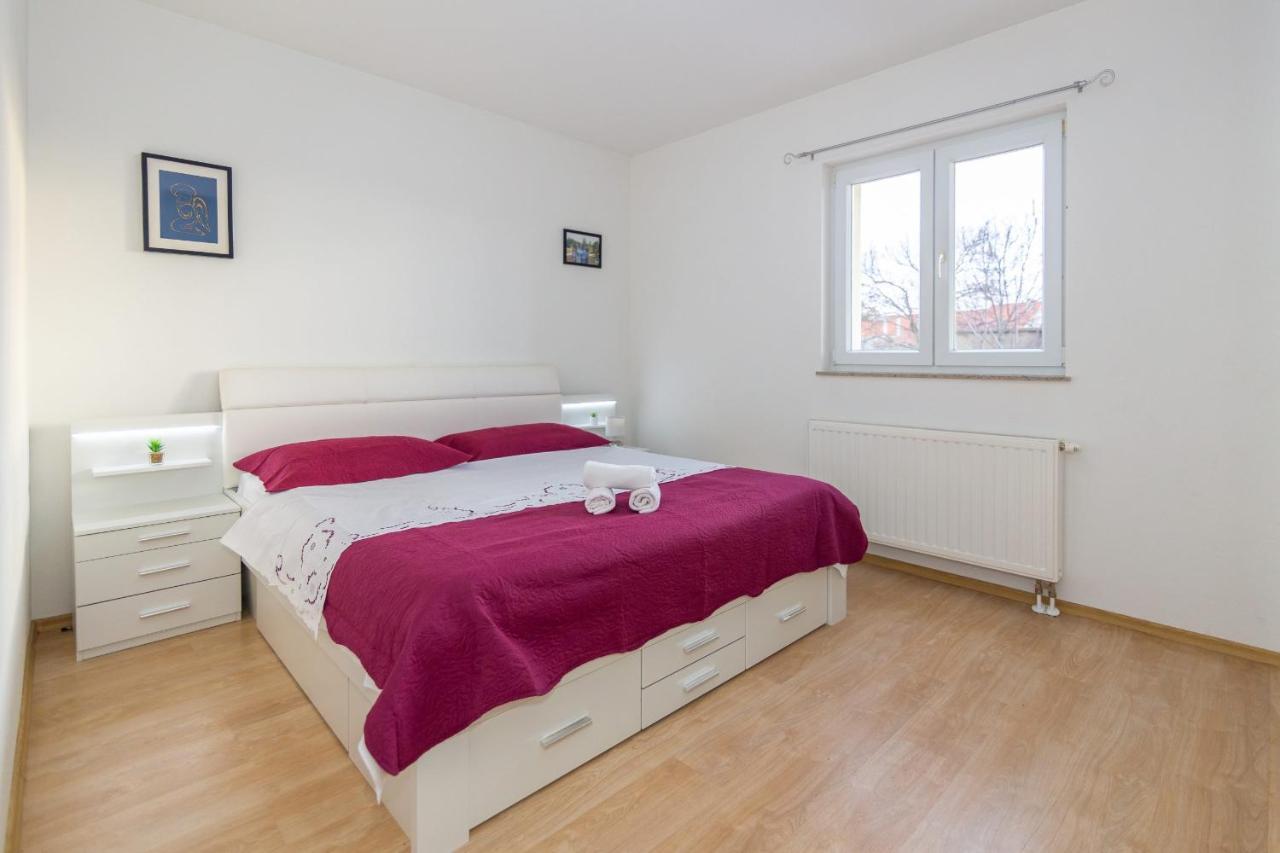 Family Villa Jelena, Cista Provo 외부 사진