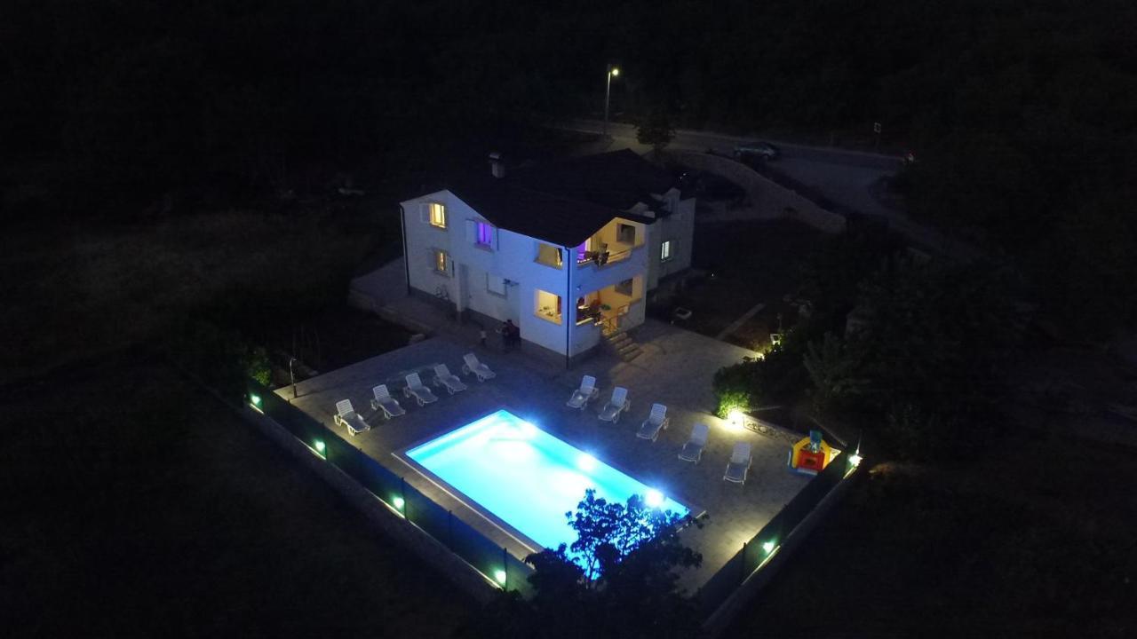 Family Villa Jelena, Cista Provo 외부 사진