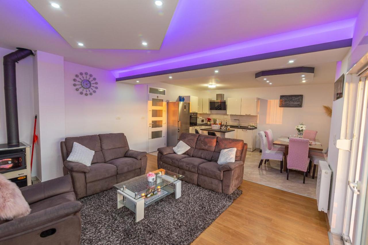 Family Villa Jelena, Cista Provo 외부 사진