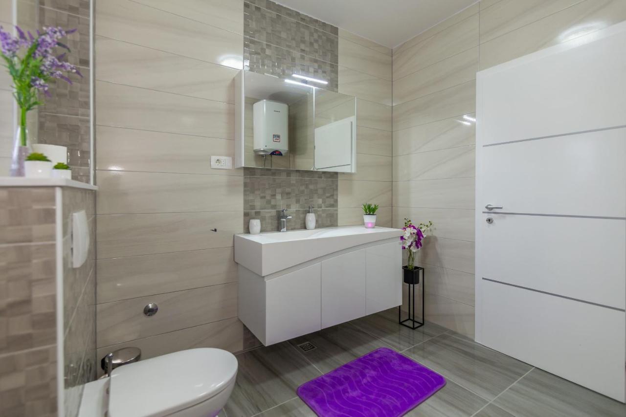 Family Villa Jelena, Cista Provo 외부 사진
