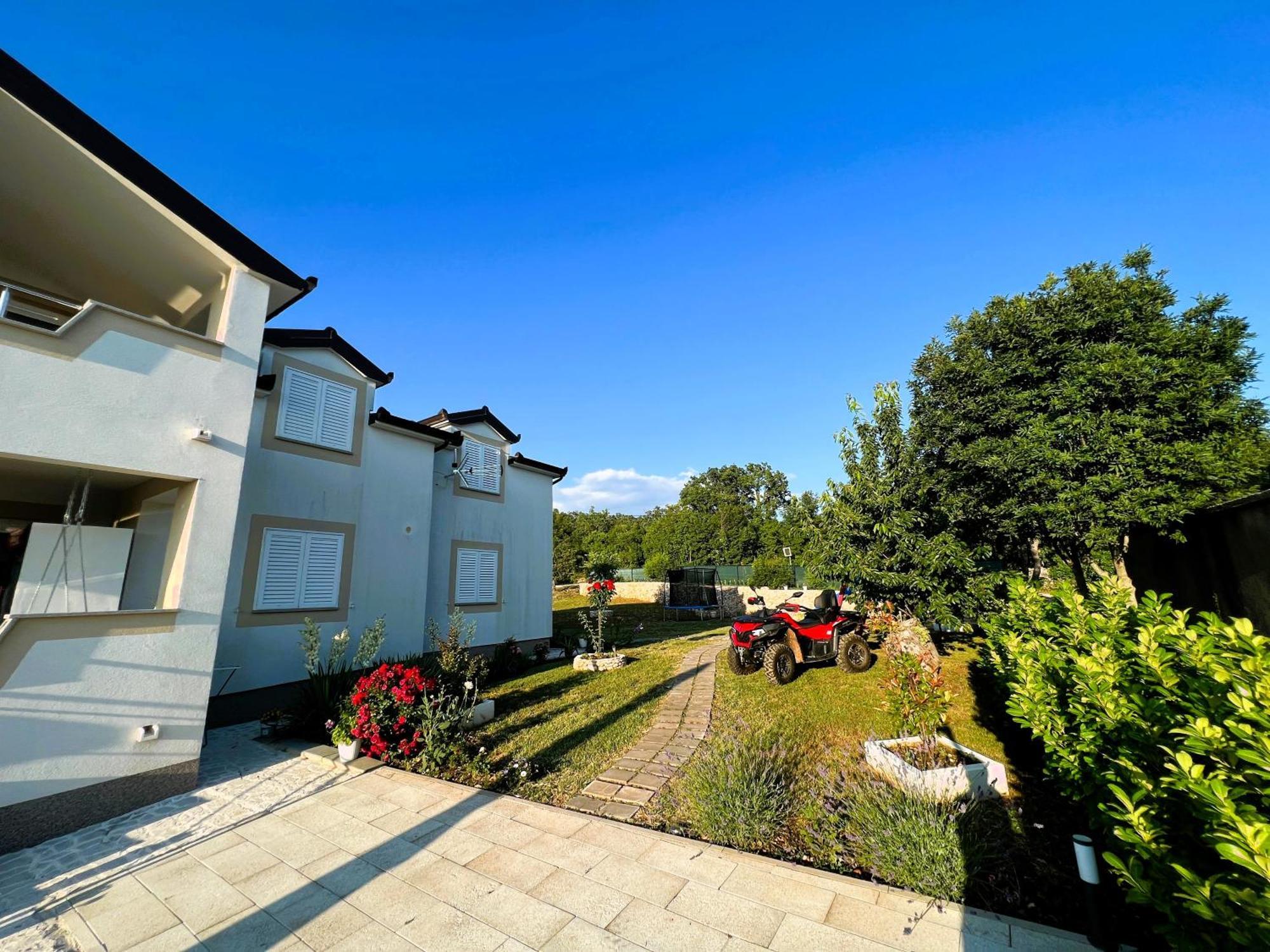 Family Villa Jelena, Cista Provo 외부 사진